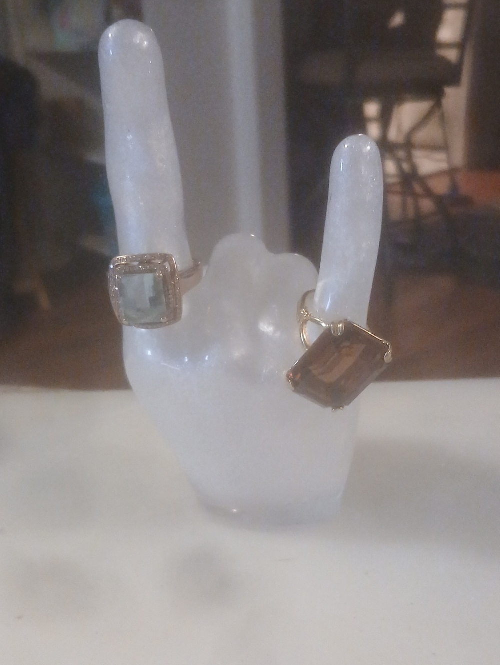 Resin Hand Ring Holder